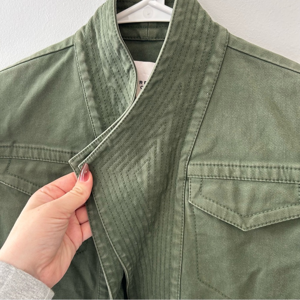 Derek Lam 10 Crosby Green Army Cropped Cargo Jacket Size 4 - Picture 8 of 12